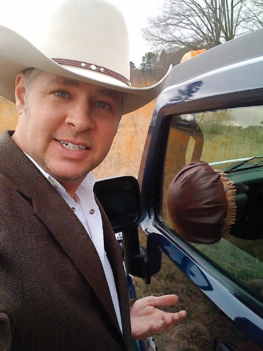 Hat Buddy Vertical Use